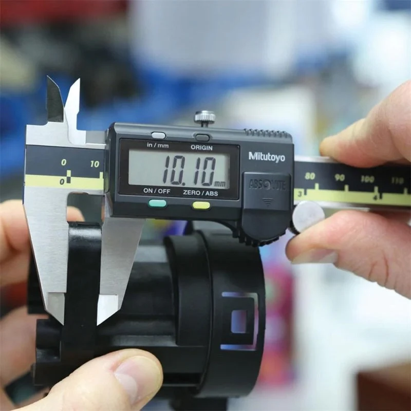 Mitutoyo 500-159-30 Absolute Digimatic Caliper, Range 0-6″