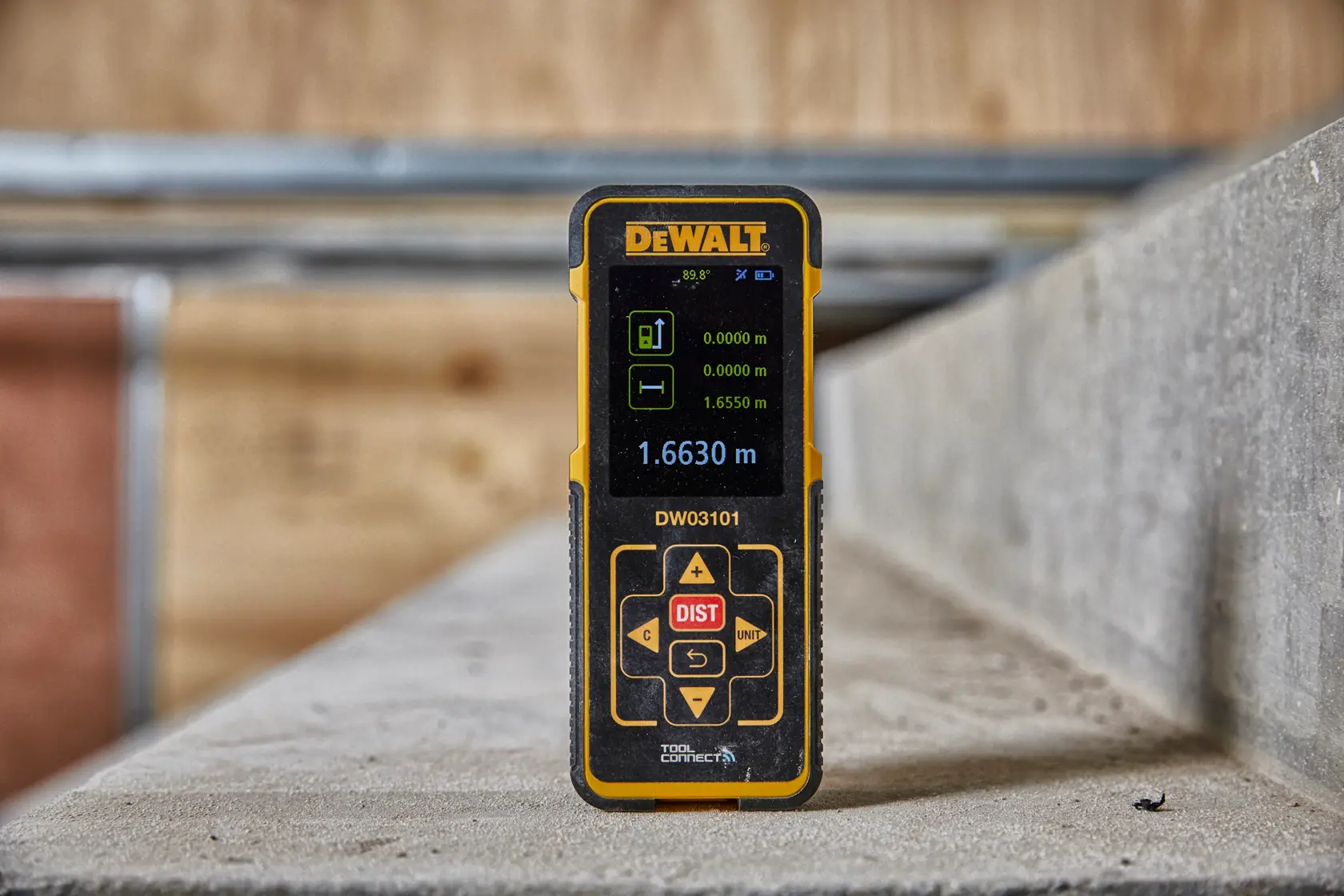 Dewalt 100m Laser Distance Measure With Bluetooth